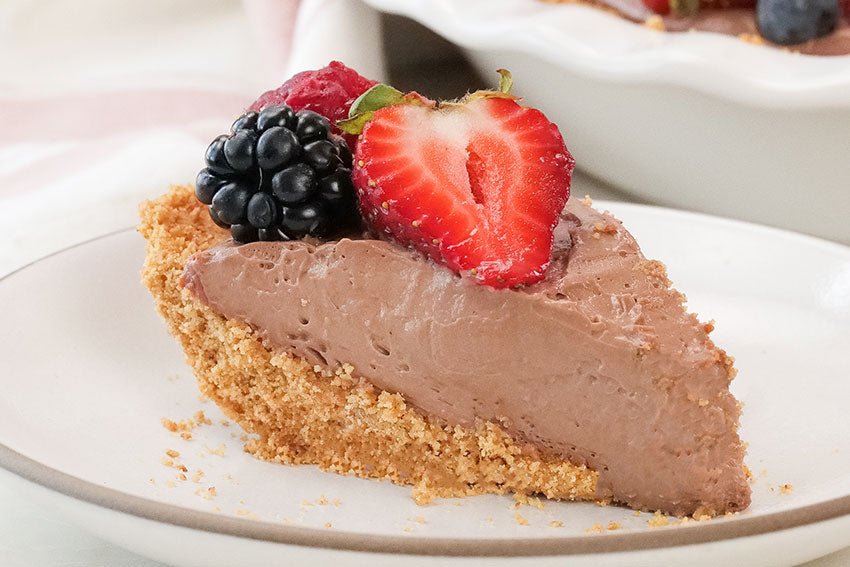 Healthy Fudge Chocolate Protein Pie