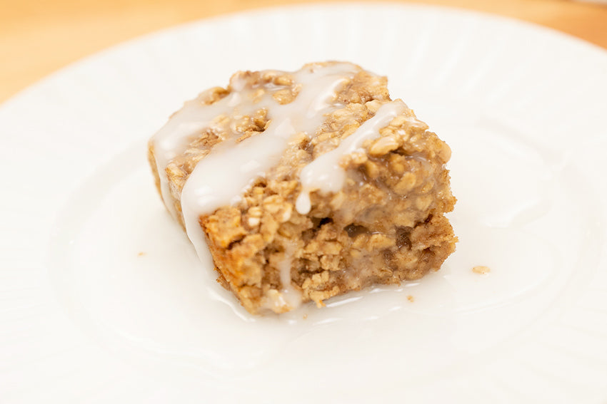 Vegan Cinnamon Roll Baked Oatmeal